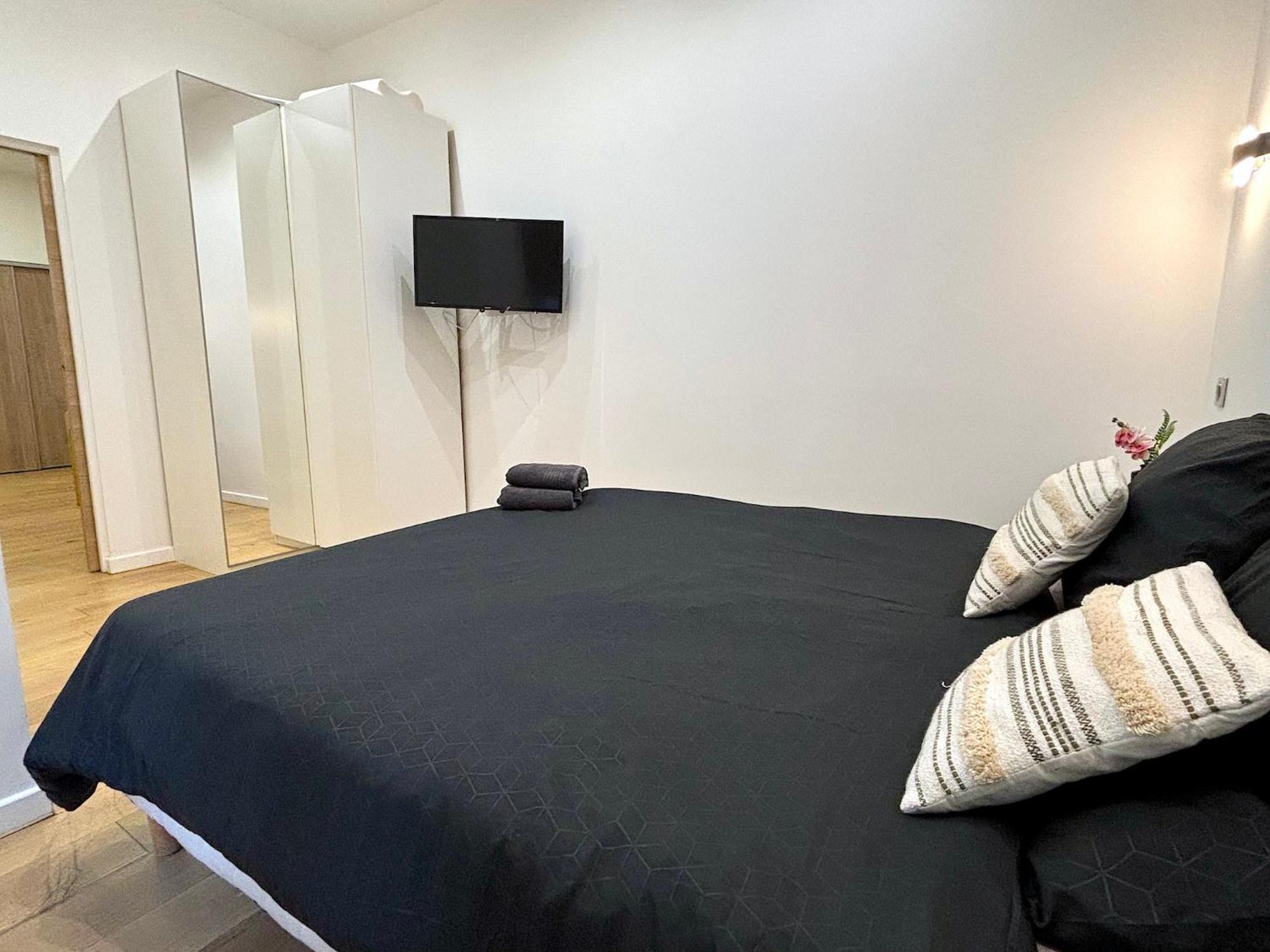 Murat Apartment Paris
